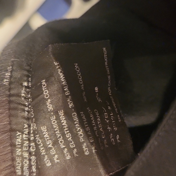 Prada Black Belted Pencil Skirt, EUR 42 / US 12/14 - Picture 6 of 6